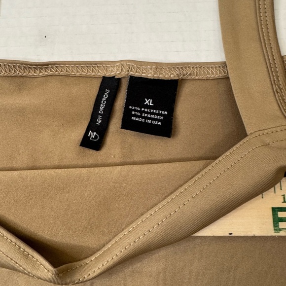 New Directions Wide Shoulder Straps Tan Tank Top - Picture 3 of 5